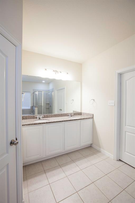 McKinney, Texas 75071, United States, 4 Bedrooms Bedrooms, ,3 BathroomsBathrooms,Residential,Active,177139