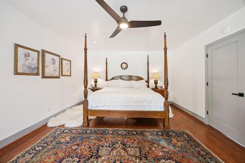 Tiny photo for 8600 Inwood Road, Dallas, TX 75209 (MLS # 20974304)