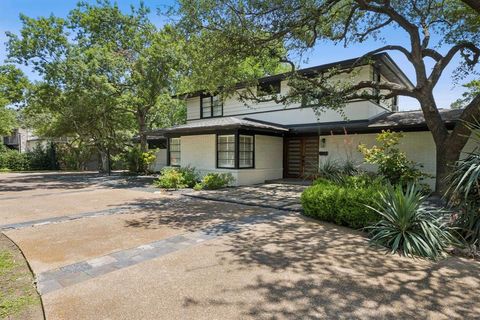 Tiny photo for 8600 Inwood Road, Dallas, TX 75209 (MLS # 20974304)