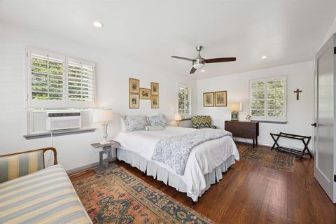 Tiny photo for 8600 Inwood Road, Dallas, TX 75209 (MLS # 20974304)