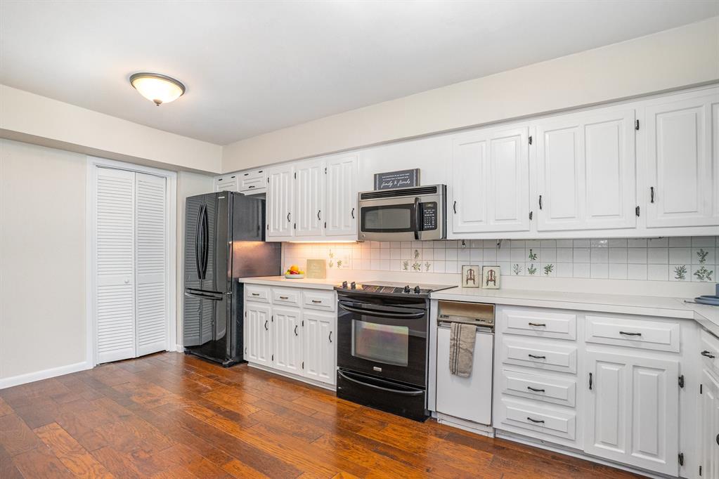 Country Place - Residential Lease