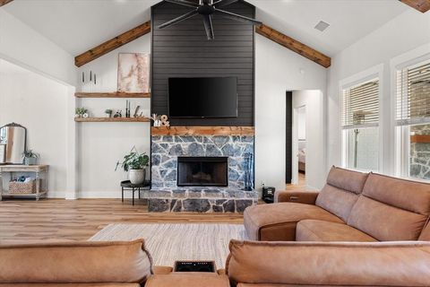 8221 David Lane Midlothian TX 76065