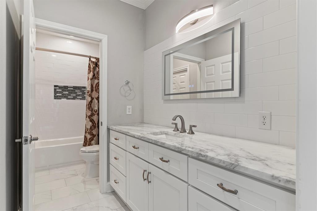 Carriage Hill Estates - Residential