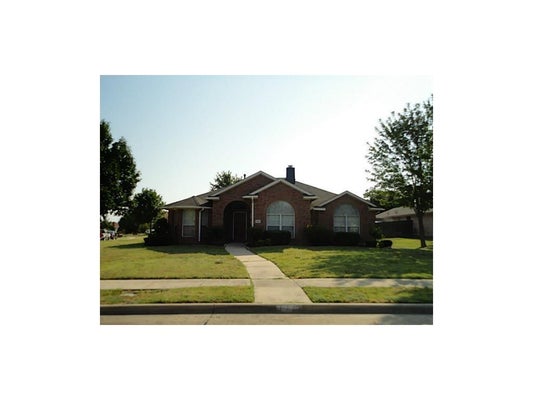 123 E CLUBVIEW CIR, MURPHY, TX 75094 - Image 6c2c6275b1afbbc782abb97dcdbf2d36/3350863321