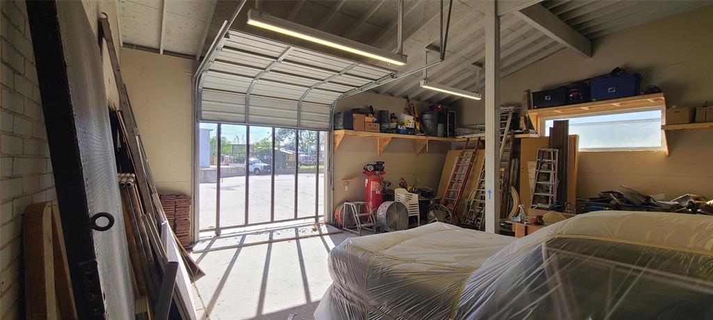 BLK 5802 TR 15 ACS 2.2862 - Commercial Sale