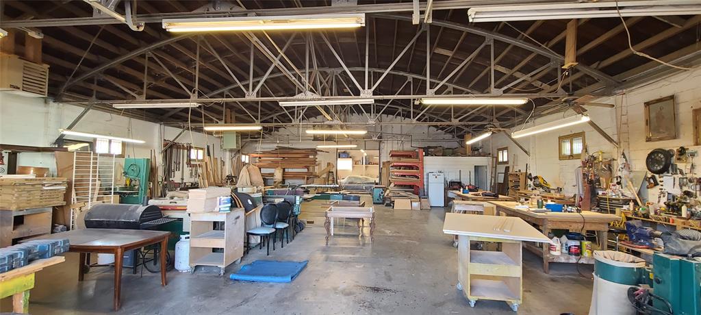 BLK 5802 TR 15 ACS 2.2862 - Commercial Sale