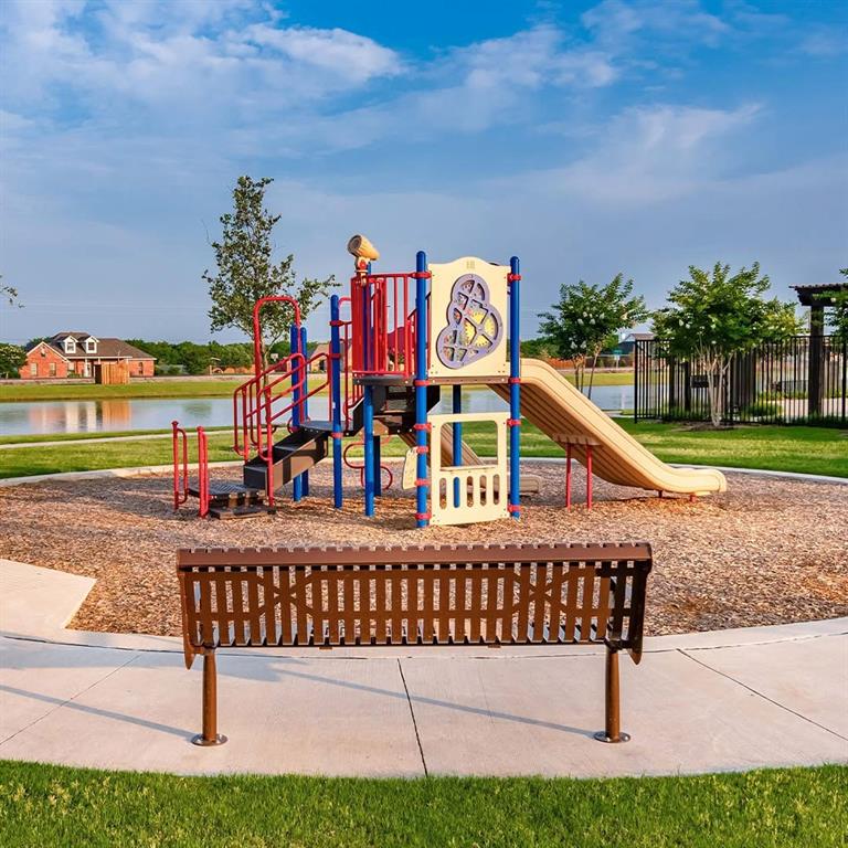 Magnolia Ph 7 - Residential