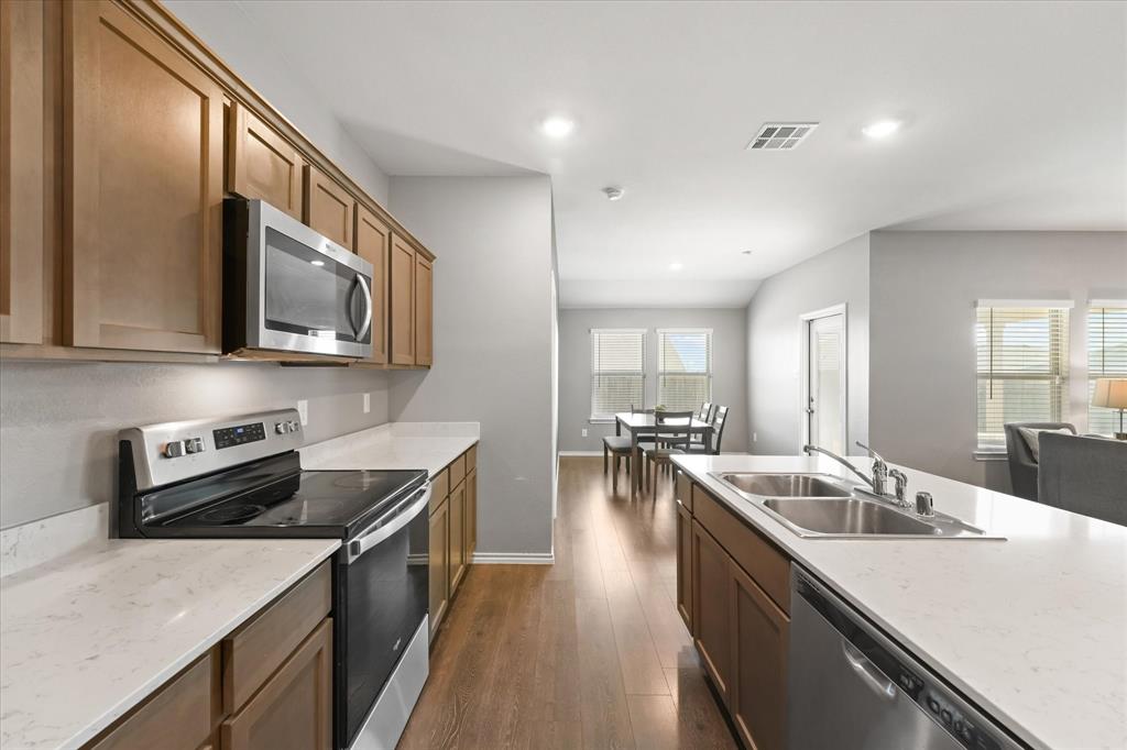 Magnolia Ph 7 - Residential