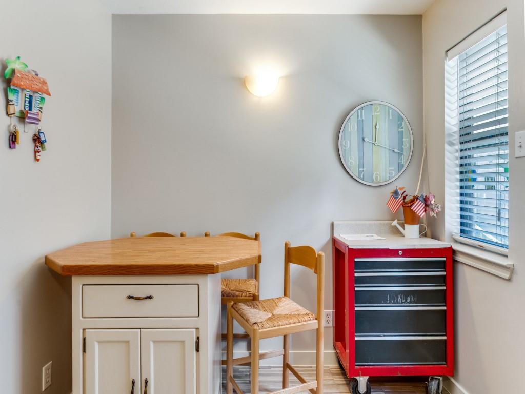 Royal Lane Condo 5800 - Residential