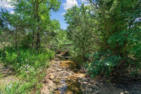 1385 CR-1340 Chico TX 76431
