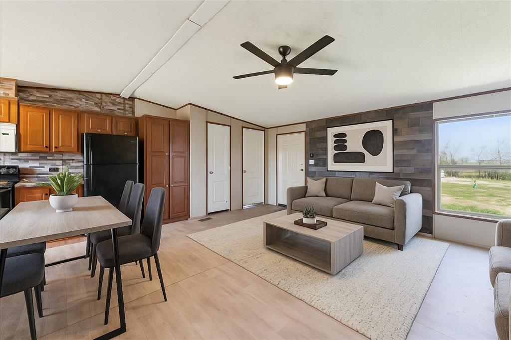 Sapphire Rdg - Residential