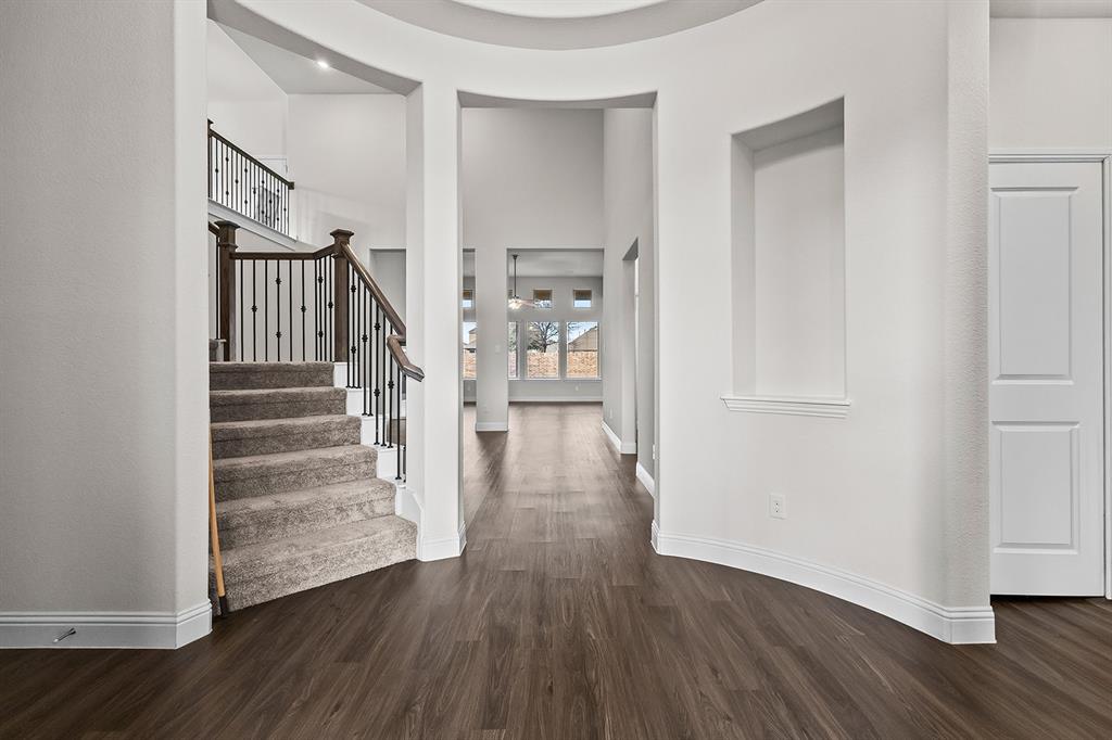 2911 Winchester Avenue