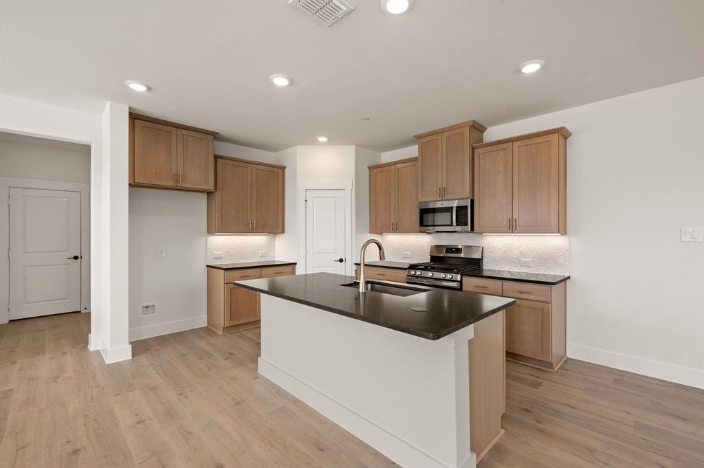 Trinity Falls - Residential