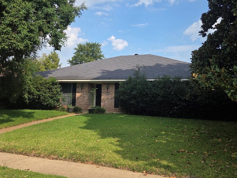 600 Rock Hollow Drive