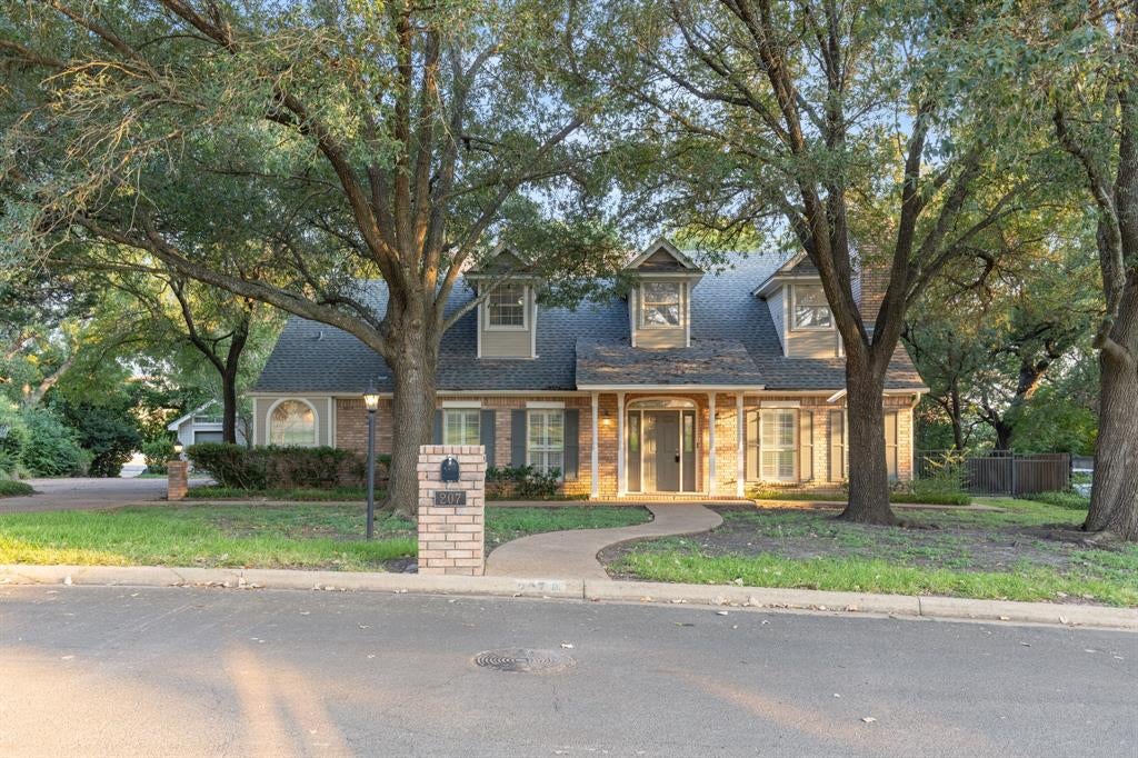 207 Westlane Circle