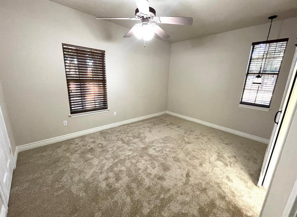 Oakwood Estates - Residential Lease