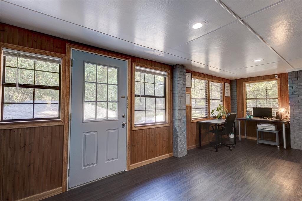 Henry H Ware Surv Abs #1611 - Residential Lease