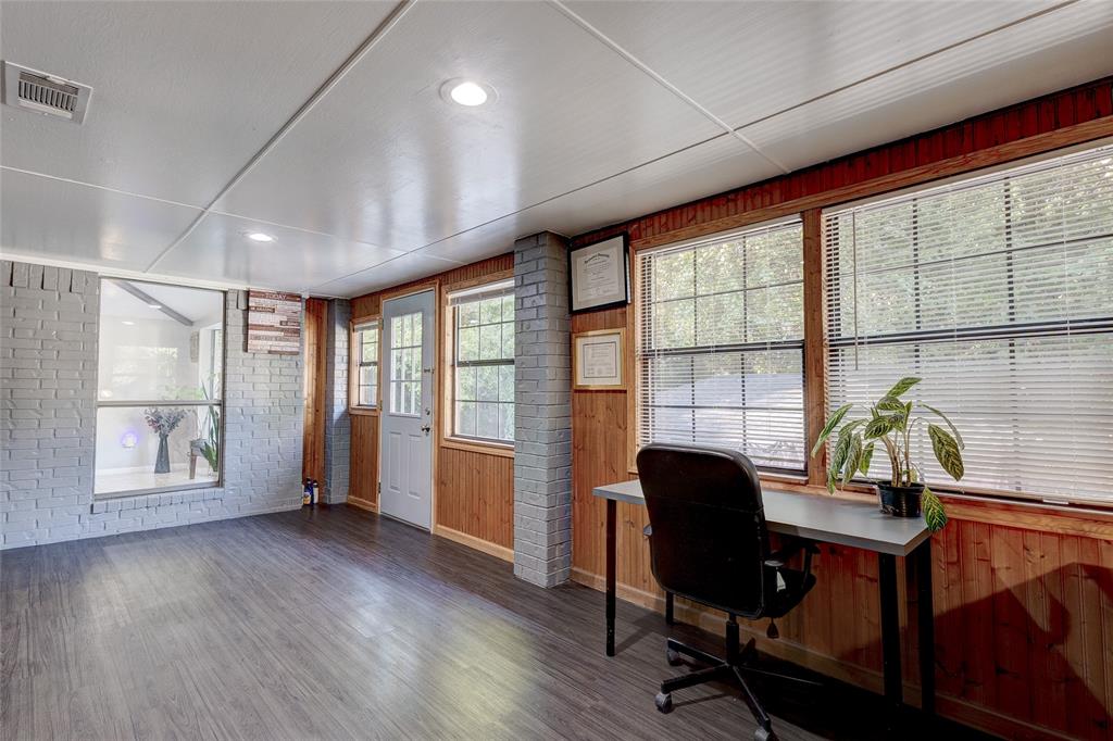 Henry H Ware Surv Abs #1611 - Residential Lease