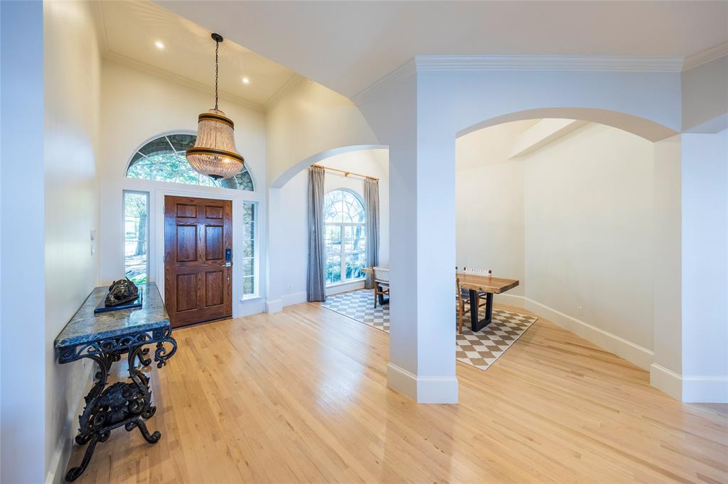 Emerald Sound At Lake Lewisville - Residential