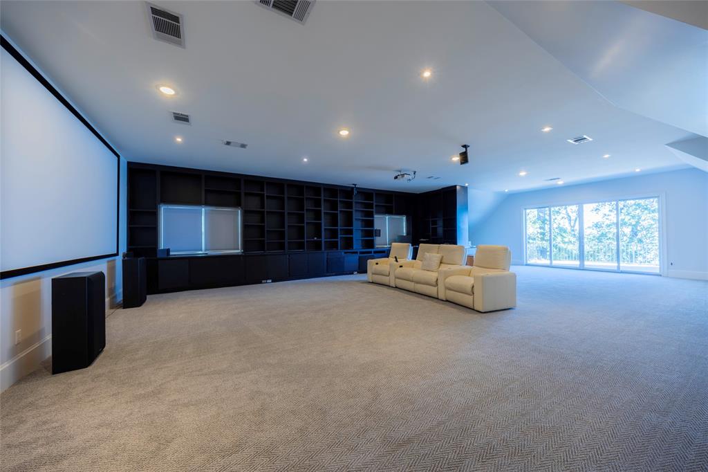 Emerald Sound At Lake Lewisville - Residential