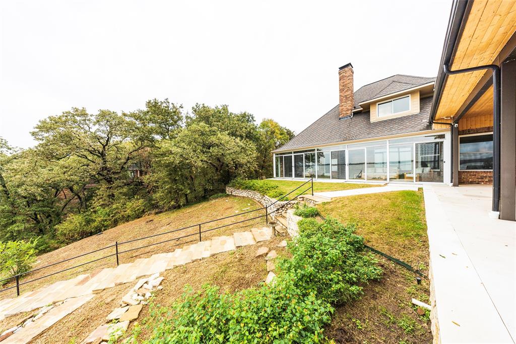 Emerald Sound At Lake Lewisville - Residential