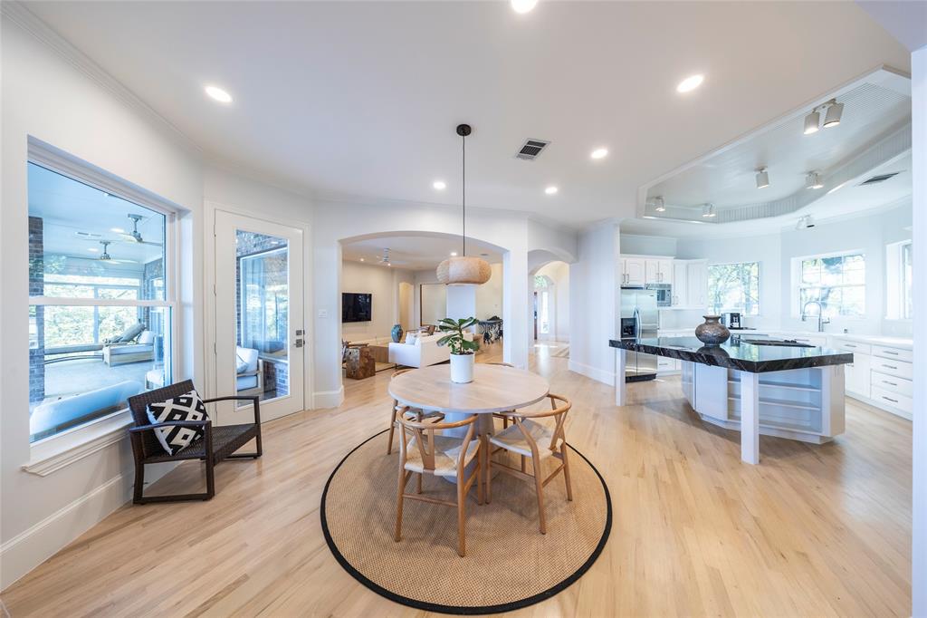 Emerald Sound At Lake Lewisville - Residential