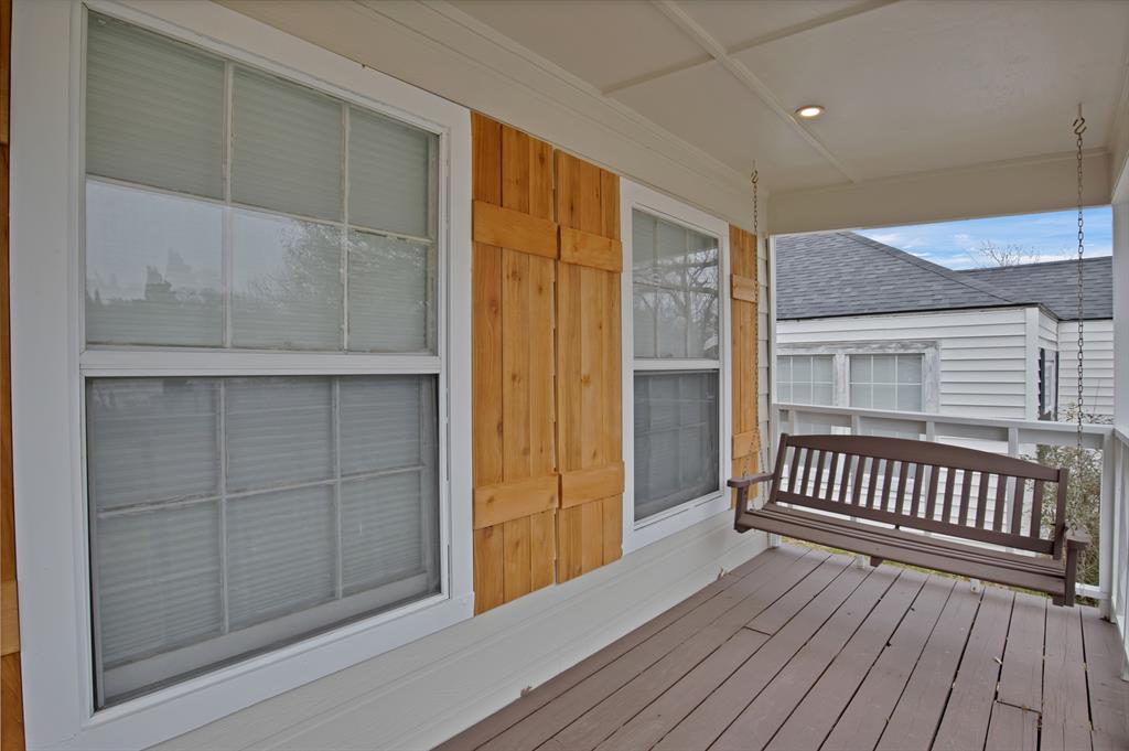Ravinia Terrace Rev - Residential