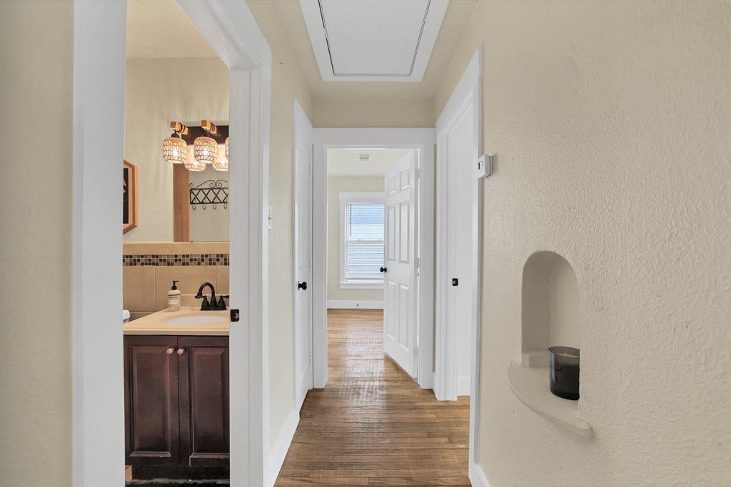 Ravinia Terrace Rev - Residential