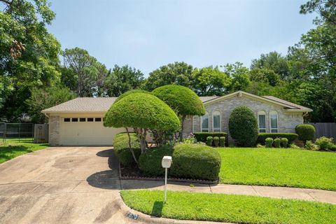 920 Ridge Drive, Bedford, TX 76021 - #: 20614492