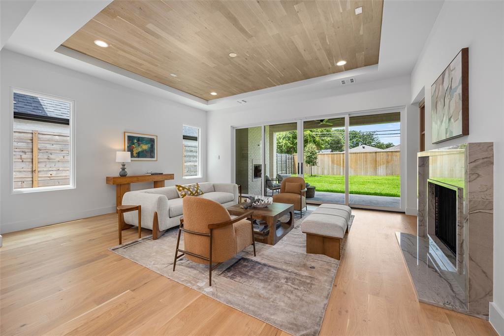 Lovers Lane Heights - Residential