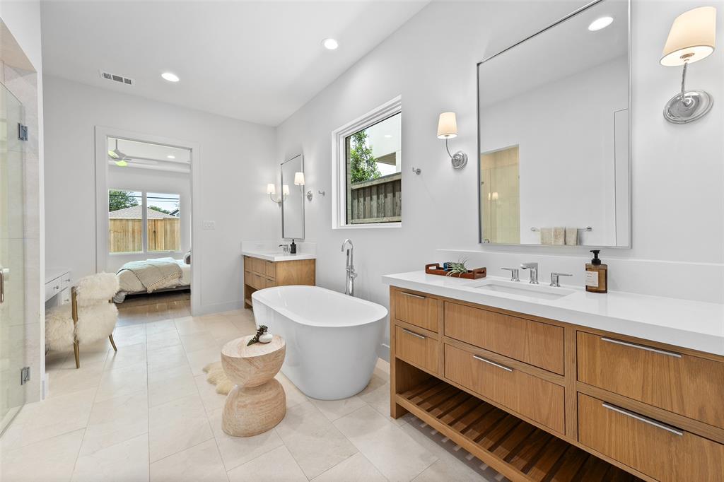 Lovers Lane Heights - Residential