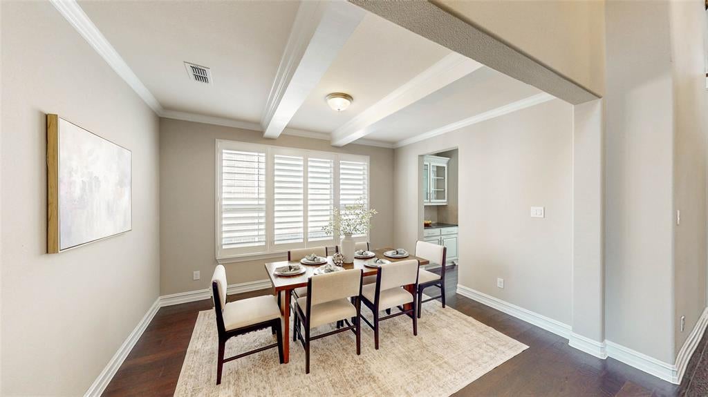 2883 Redfern Drive