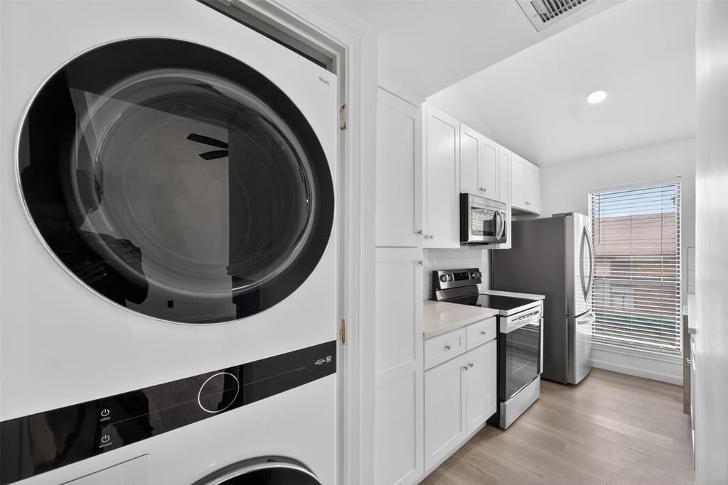 Holly Oaks Twnhms - Residential