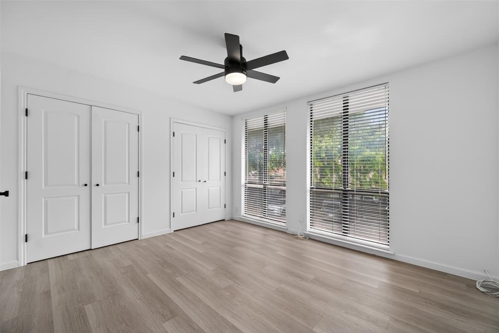 Holly Oaks Twnhms - Residential