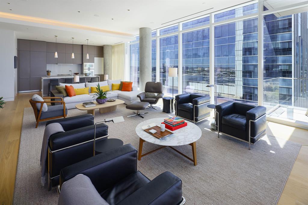 Arts Residences - Residential