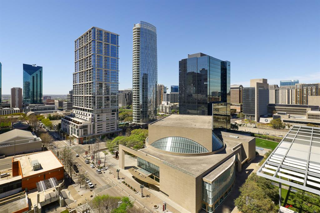 Arts Residences - Residential