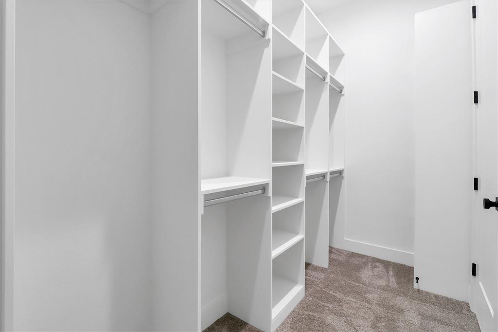 Mount Auburn - Residential