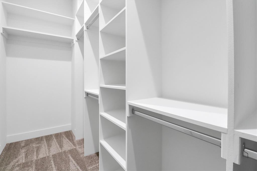 Mount Auburn - Residential