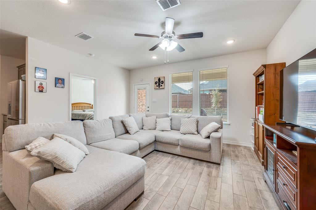 Augusta Square 1 - Residential