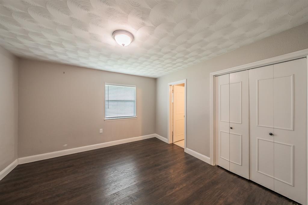 2322 Monteleon Street