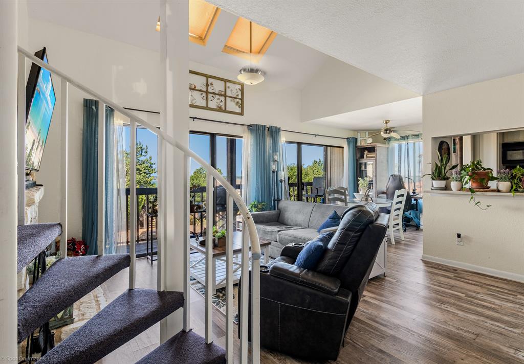 Signal Ridge #2a & 2b - Residential