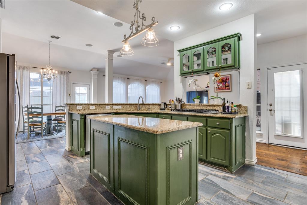 Plano, Texas 75025, United States, 5 Bedrooms Bedrooms, ,4 BathroomsBathrooms,Residential,Active,80177