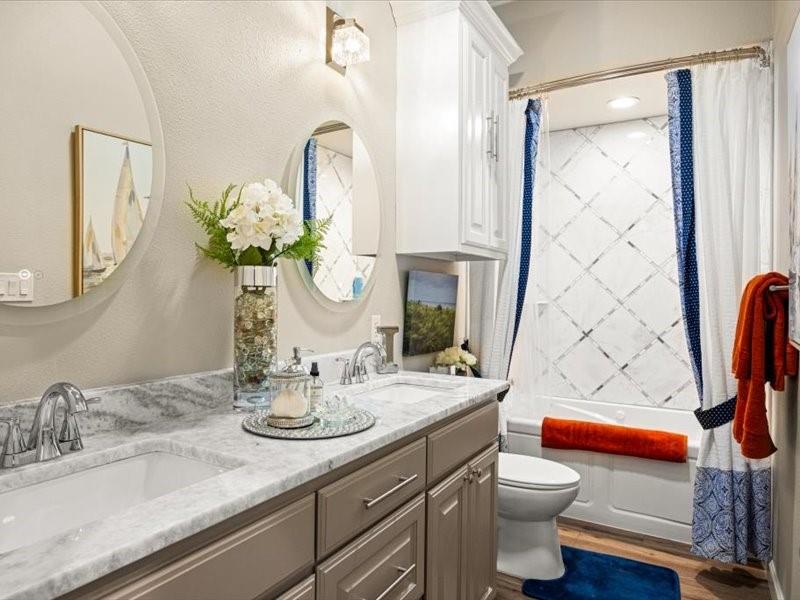 Fountain Village - Residential