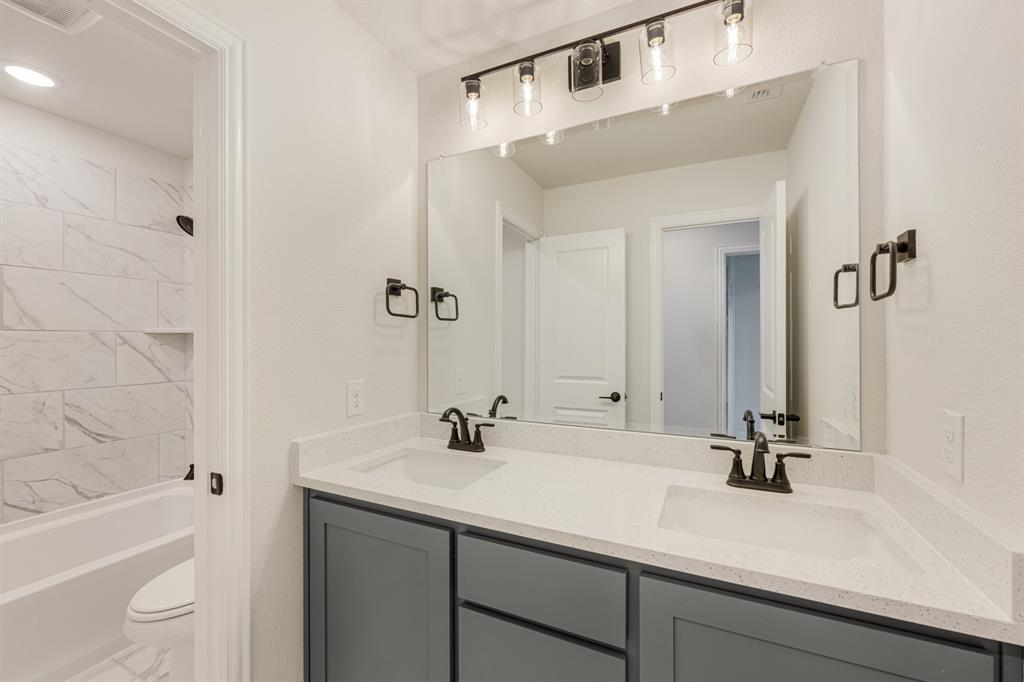 Coyote Crossing - Residential