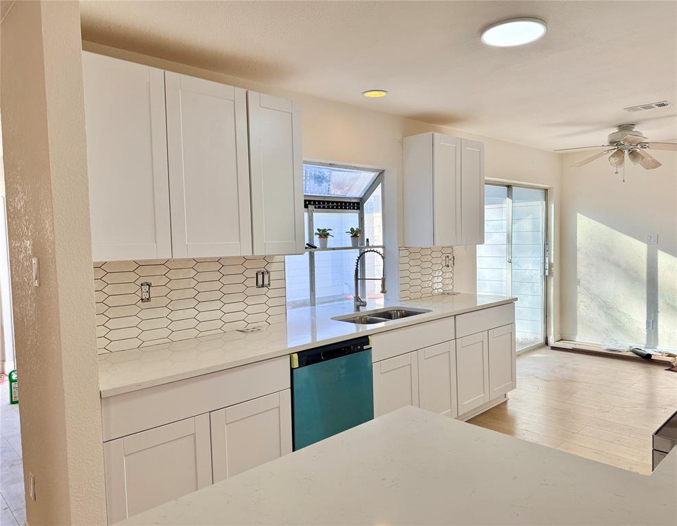 4243 Timberglen Road