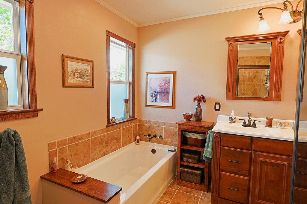 River Oaks - Residential
