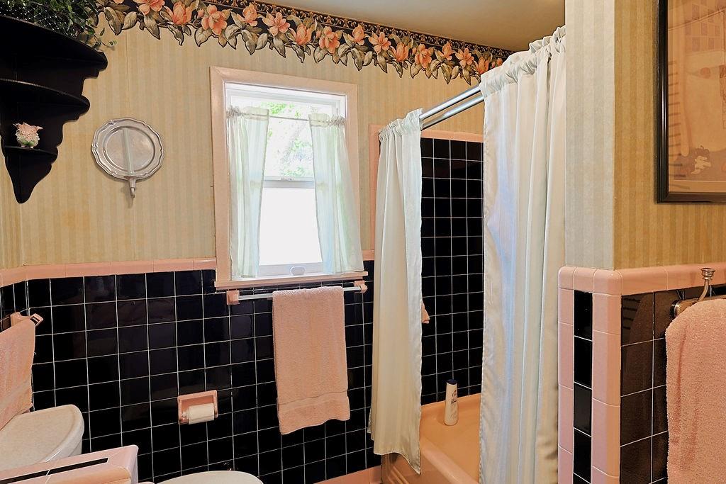 River Oaks - Residential