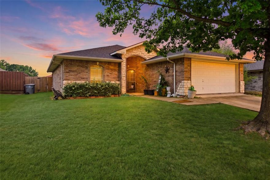 Charming and well-maintained 4-bedroom, 2-bath AS IS home in the heart of Dallas! This property offers a functional layout with spacious living areas, comfortable bedrooms, and plenty of potential for homeowners looking for extra space. Located in the established Sandyland Estates subdivision with low HOA dues, this home is conveniently close to major highways, shopping, dining, and schools within Dallas ISD. The neighborhood offers an established residential feel with natural gas utilities in the area. Whether you’re looking for a primary residence or additional space for a growing household, this home is priced to sell and move quickly! Don’t miss this great opportunity in a convenient Dallas location—schedule your showing today!