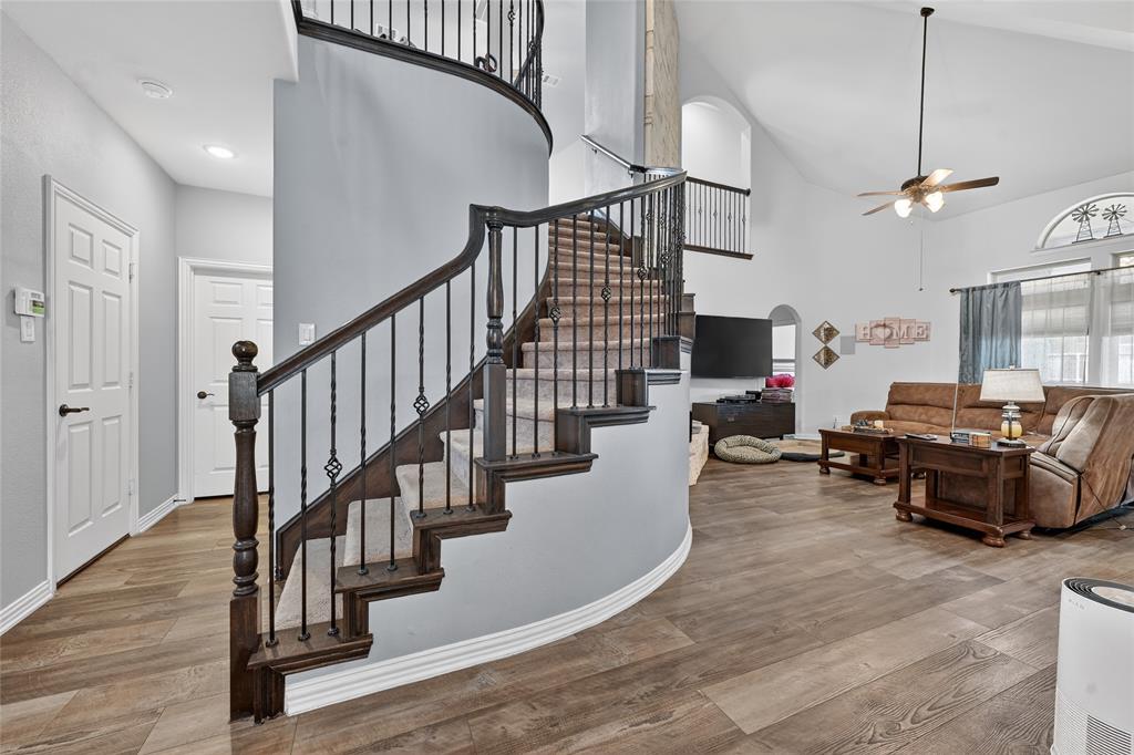 4424 Rainwater Creek Way