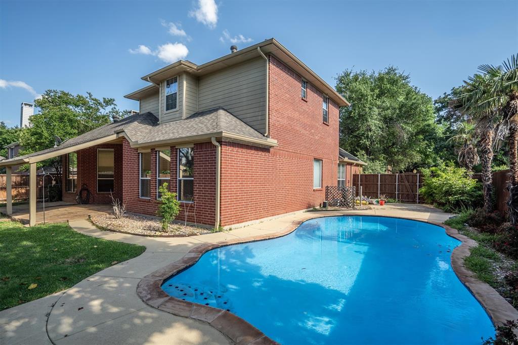 1508 Redwood Crest Lane
